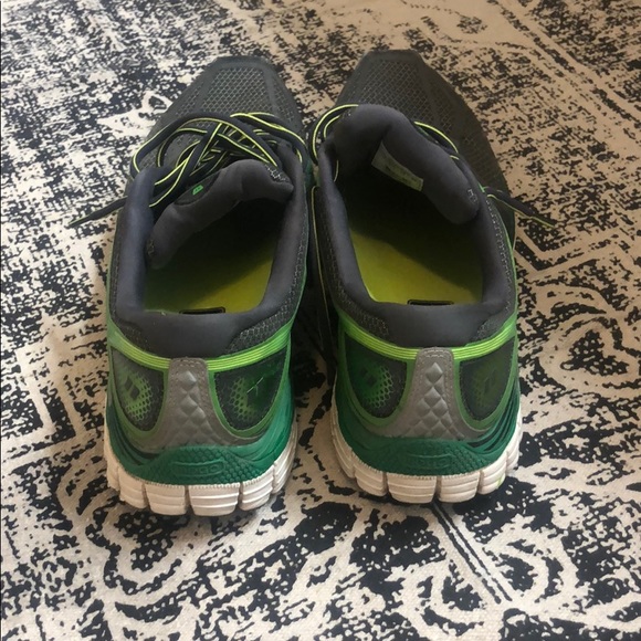 Men’s Brooks Glycerin running shoes EUC - Picture 3 of 5